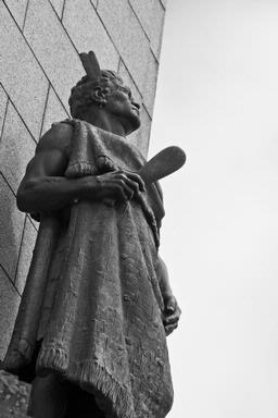  Statue of Maori Warrior on One Tree Hill Obelisk